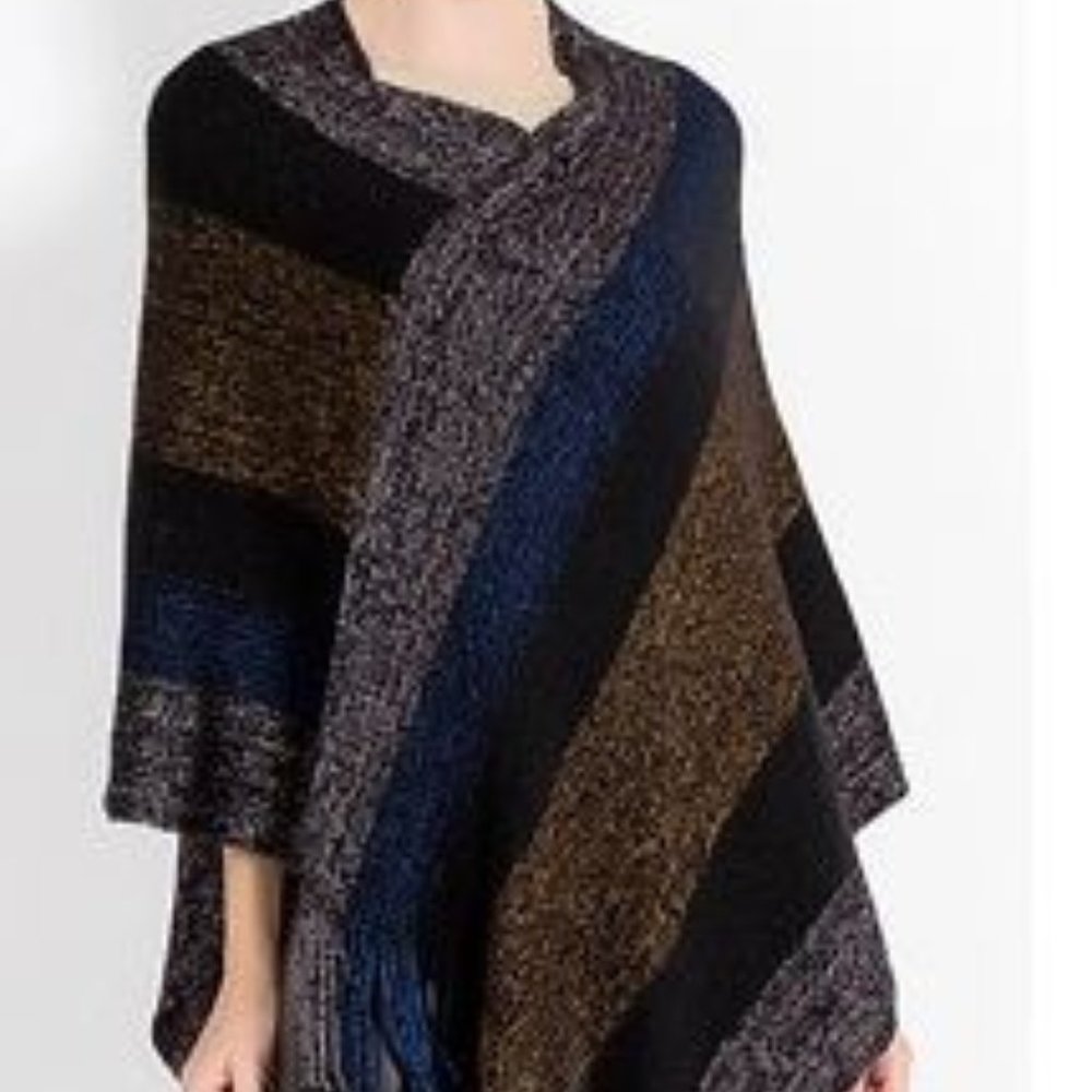 🎁 Multicolor Poncho